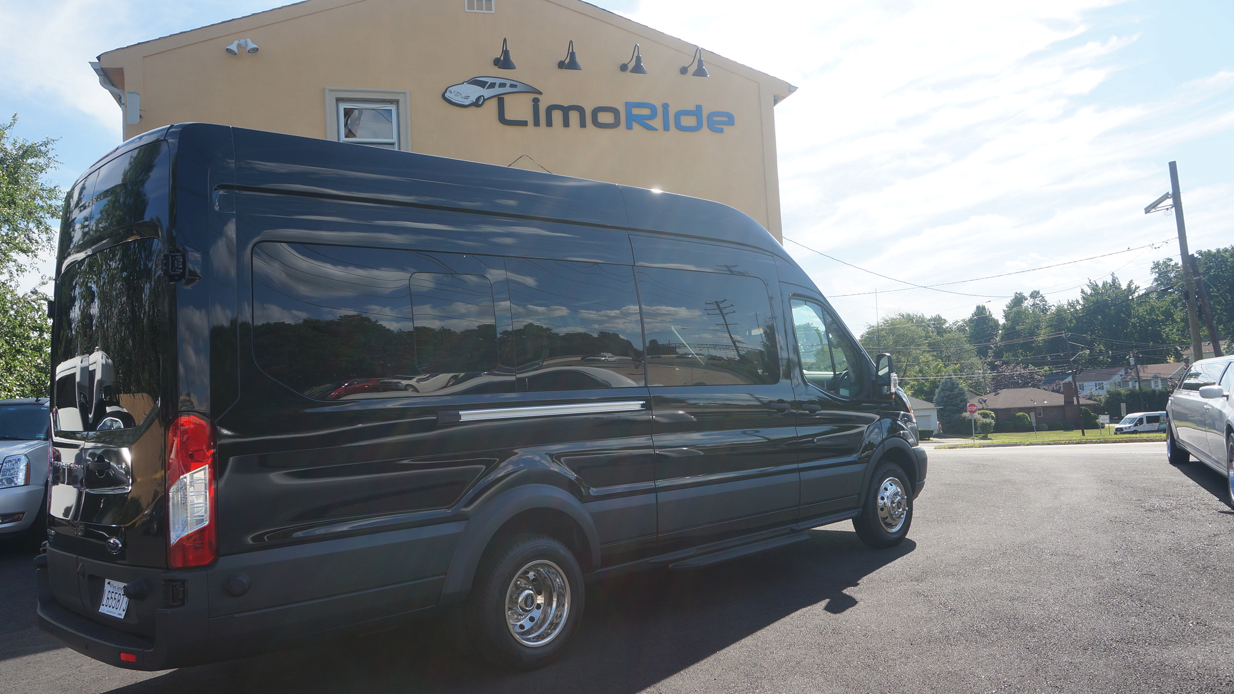 14 Passenger Ford Transit - Majestic Transportation Services & Limo, Inc.
