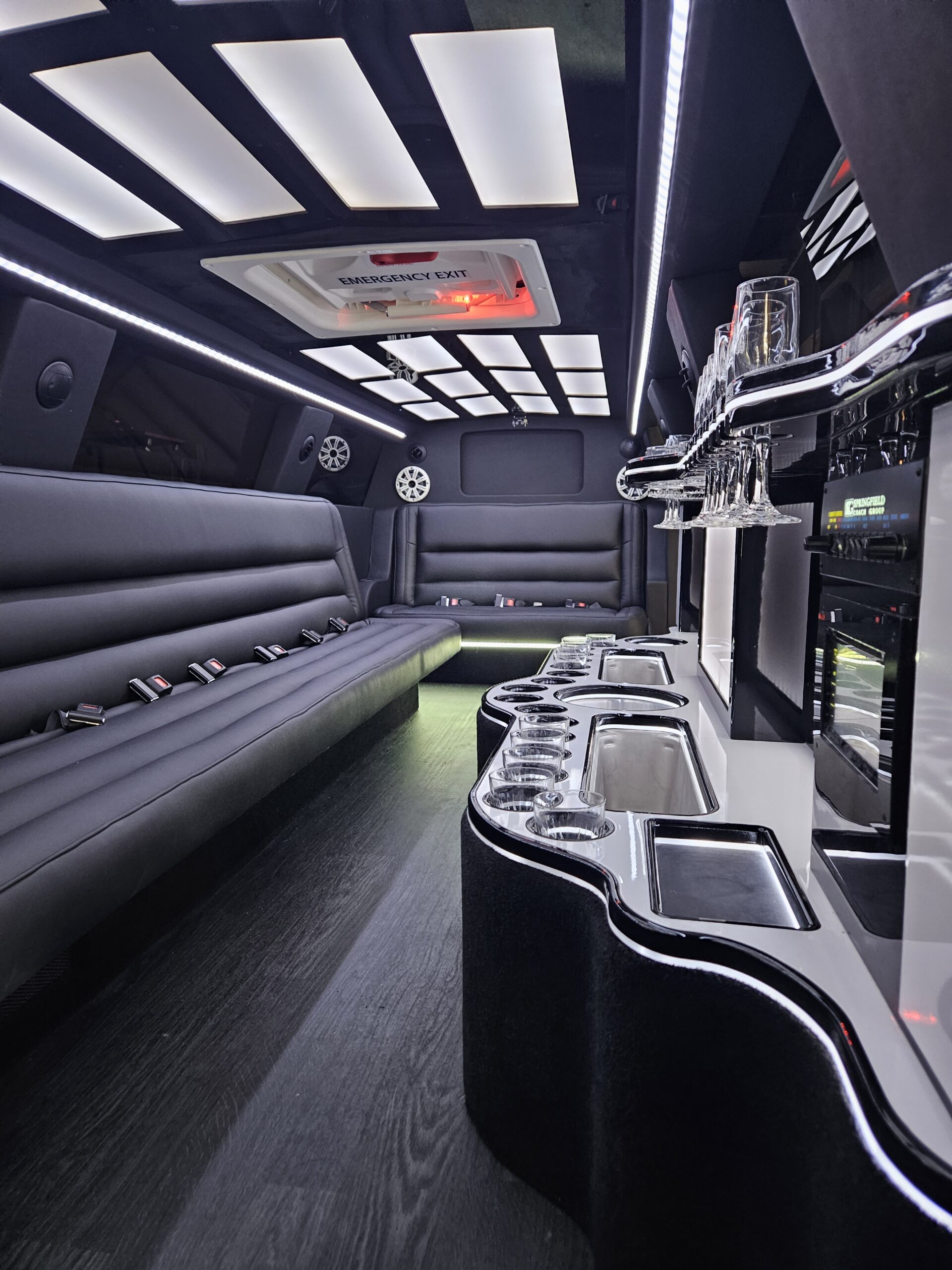 WHITE DIAMOND DURANGO LIMO - Limo Ride - NJ Limo & Party Bus service.