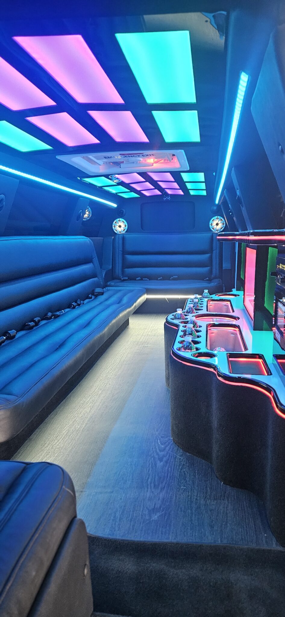 WHITE DIAMOND DURANGO LIMO - NJ Limo Service & Party Bus Rentals